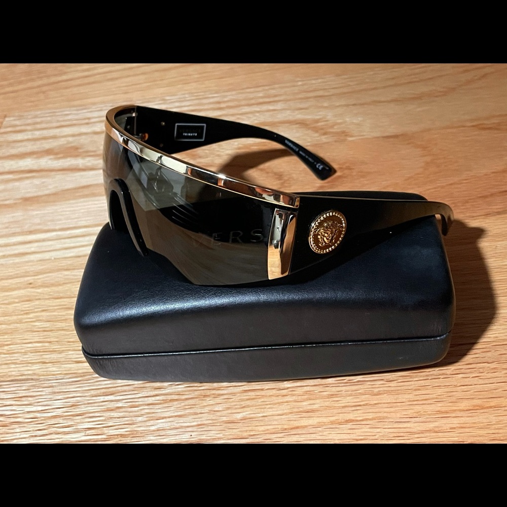 Versace Unisex Sunglasses 🔥